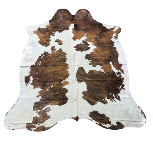 Tricolor Cowhide Rug (40 sq ft) Size: 7.7x6.5 feet Colombia-181