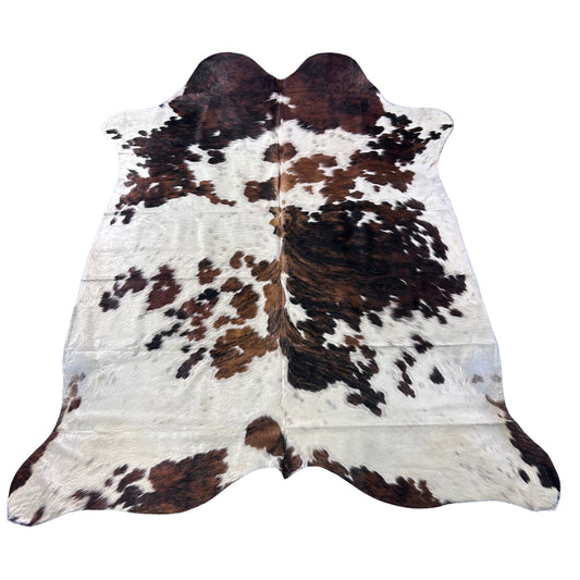 Tricolor Cowhide Rug (39.25 sq ft) Size: 7.2x6.2 feet Colombia-218