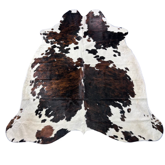 Tricolor Cowhide Rug (43.75 sq ft) Size: 7.5x7 feet Colombia-232