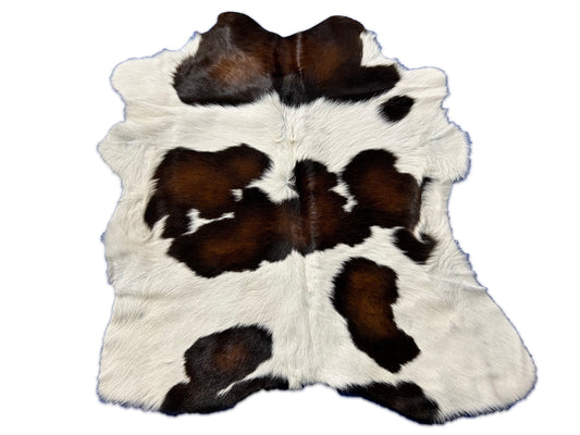 Tricolor Calf Skin Rug Size: 38x33" D-345