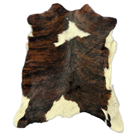 Tricolor Calf Skin Size: 32x27" D-994