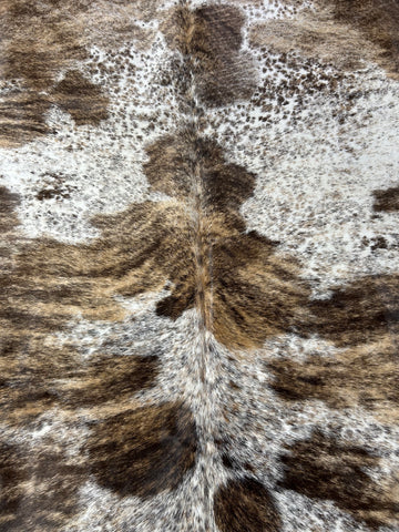 Tricolor Speckled Brindle Cowhide Rug - Size: 8' x 7' (large size) O-405