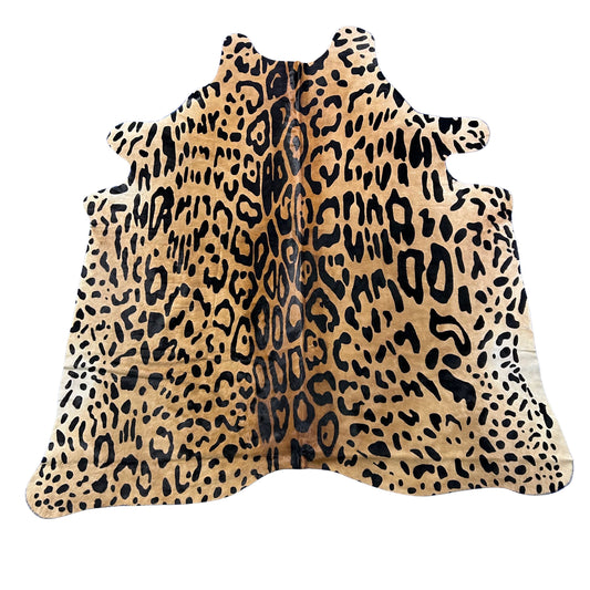 Jaguar Printed Cowhide Rug (some blury lines) Size: 7x6 feet Y-175