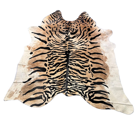 Java Tiger with Light Background Cowhide Rug Size: 7x7 feet Z-363