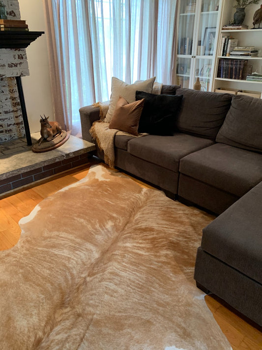 Tapis en peau de vache beige bringé, peau de vache véritable avec poils Palomino beige - Taille moyenne 6 X 6 pieds