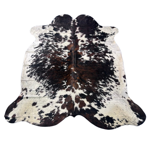 Tricolor Cowhide Rug (42 sq ft) Size: 8x7 feet Colombia-106
