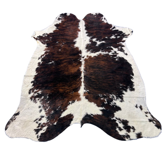 Tricolor Cowhide Rug (37.50 sq ft) Size: 7x6.5 feet Colombia-133