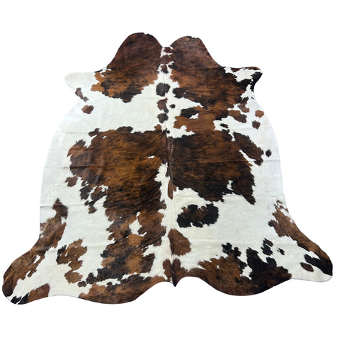 Tricolor Cowhide Rug (40.50 sq ft) Size: 7.5x7 feet Colombia-191