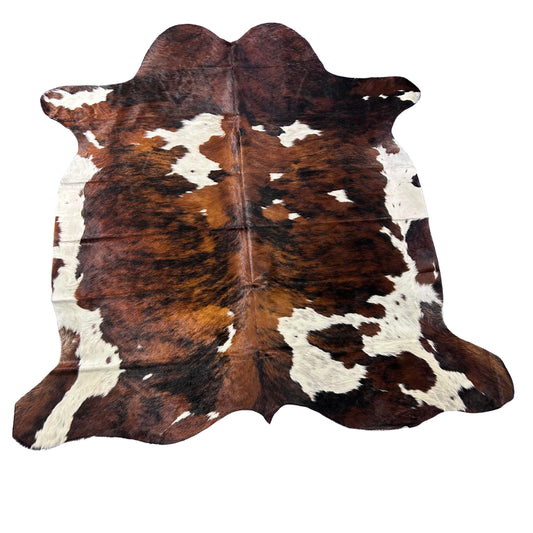 Tricolor Cowhide Rug (36 sq ft) Size: 7x6.5 feet Colombia-289