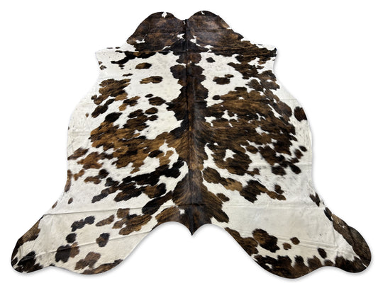 Tricolor Cowhide Rug (quite spotted) Size: 8x7 feet D-109