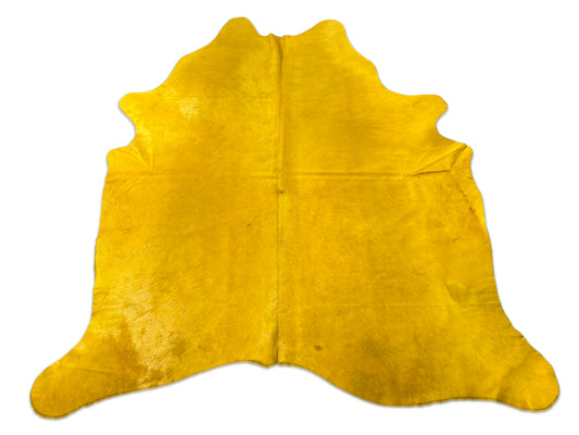 Dyed Yellow Cowhide Rug (1 small spot) Size: 6.7x6 feet D-218