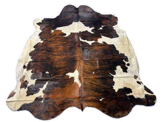 Tricolor Cowhide Rug Size: 7x6.5 ft D-387