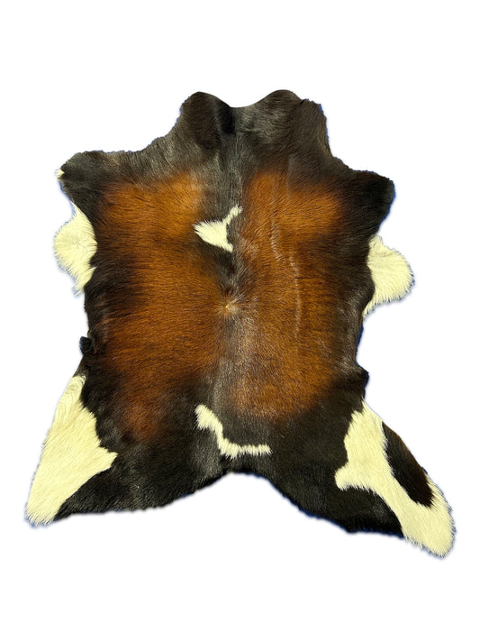 Tricolor Calf Skin Size: 39x32" D-401