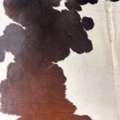 Chocolate & White Cowhide Rug (gorgeous/ 1 patch + 1 fire brand) Size: 8x6.5 feet D-472