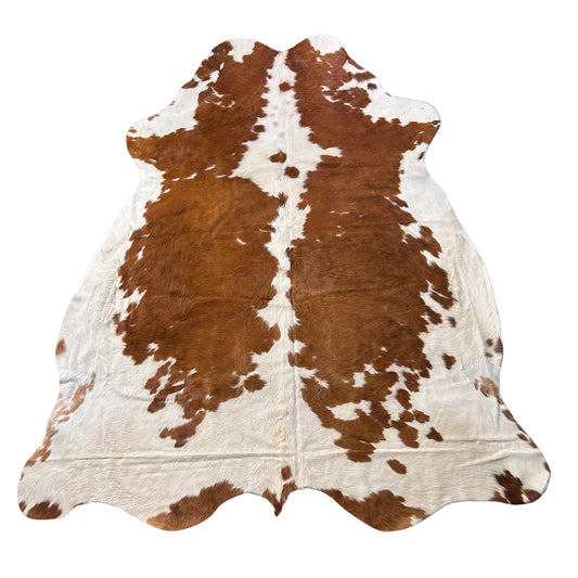 Brown & White Cowhide Rug (hair is a bit longish) Size: 8x6.7 feet D-480