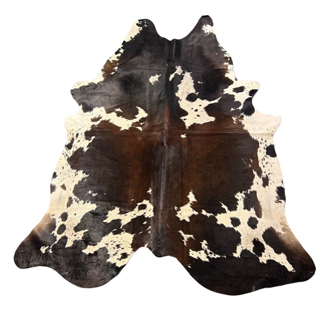 Dark Chocolate & White Spotted Cowhide Rug Size: 8x7 feet D-562