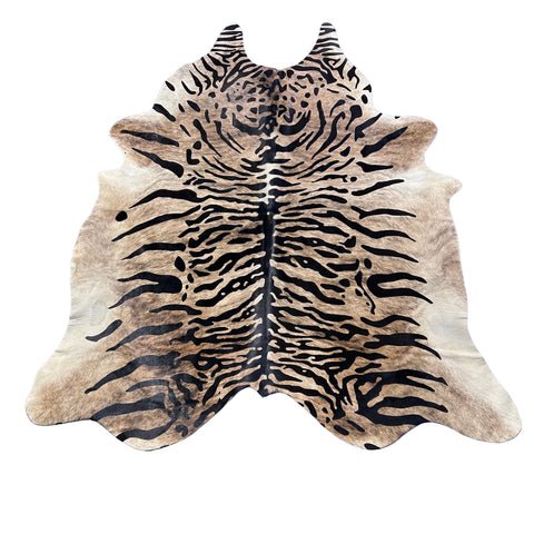 Medium to Light Brindle Tiger Print Cowhide Rug Size: 7.2x6.5 feet D-739