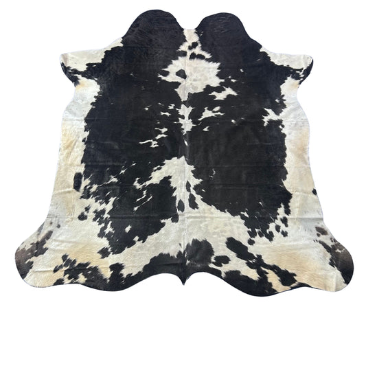 Black & White Cowhide Rug Size: 6.7x6.2 feet D-890