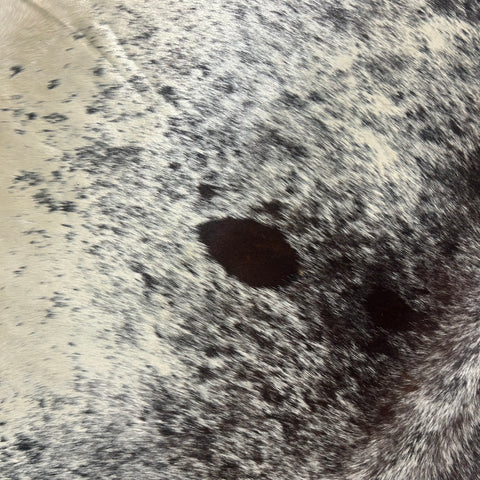 Salt & Pepper Black and White Cowhide Rug (some spots are dark brown) Size: 7x6.5 feet Z-312