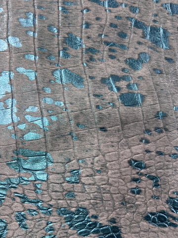 Turquoise Metallic Acid Washed Crocodile Embossed Cowhide Rug Size: 8x7 feet Y-157