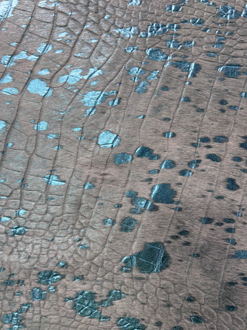 Turquoise Metallic Acid Washed Crocodile Embossed Cowhide Rug Size: 8x7 feet Y-157