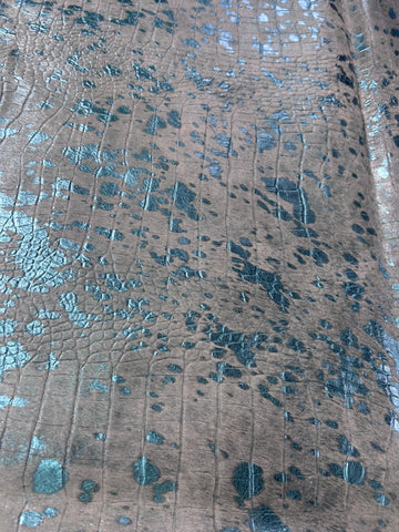 Turquoise Metallic Acid Washed Crocodile Embossed Cowhide Rug Size: 8x7 feet Y-157