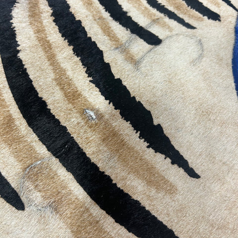 Genuine Zebra Cowhide Rug (dark inner lines) Size: 6.5x6 feet Z-314