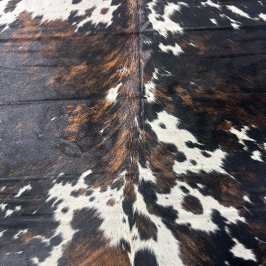 Tricolor Cowhide Rug (45.75 sq ft) Size: 8x7 feet Colombia-34