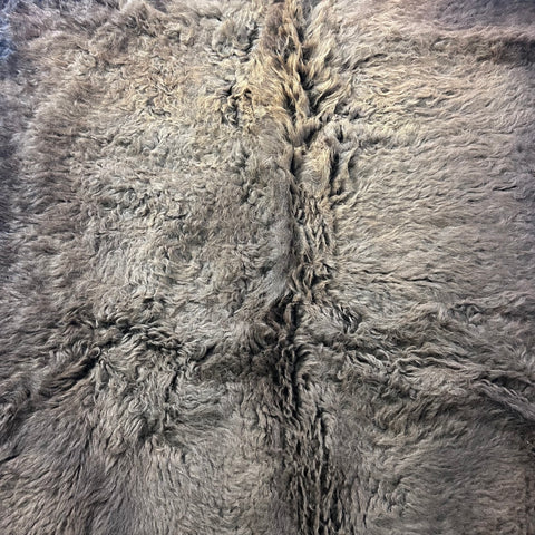 Beautiful Bison Skin (nice tail/lush fur) Size: 8x7 feet Bison # 19
