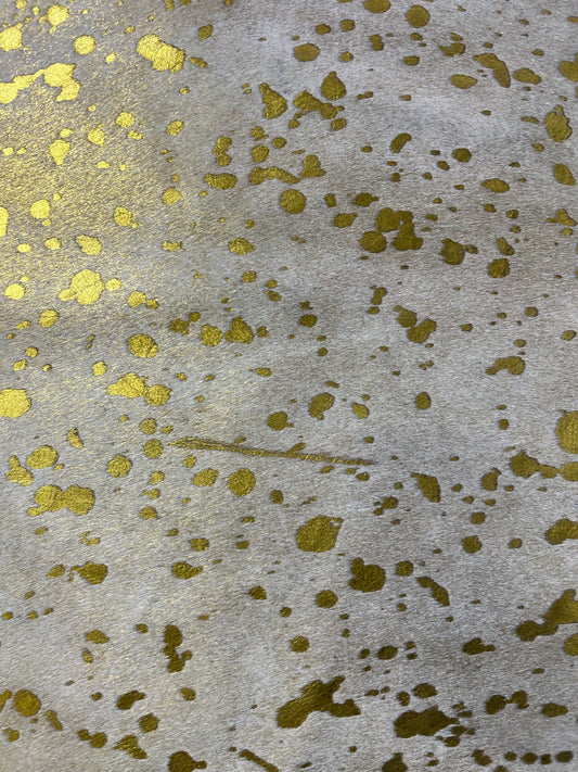Gold Metallic Cowhide Rug Size: 5x5 feet M-1637