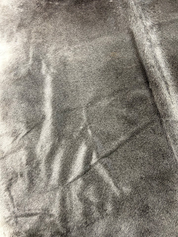 Natural Grey Cowhide Rug (a bit dark grey) Size: 6.5x6.2 feet M-1639