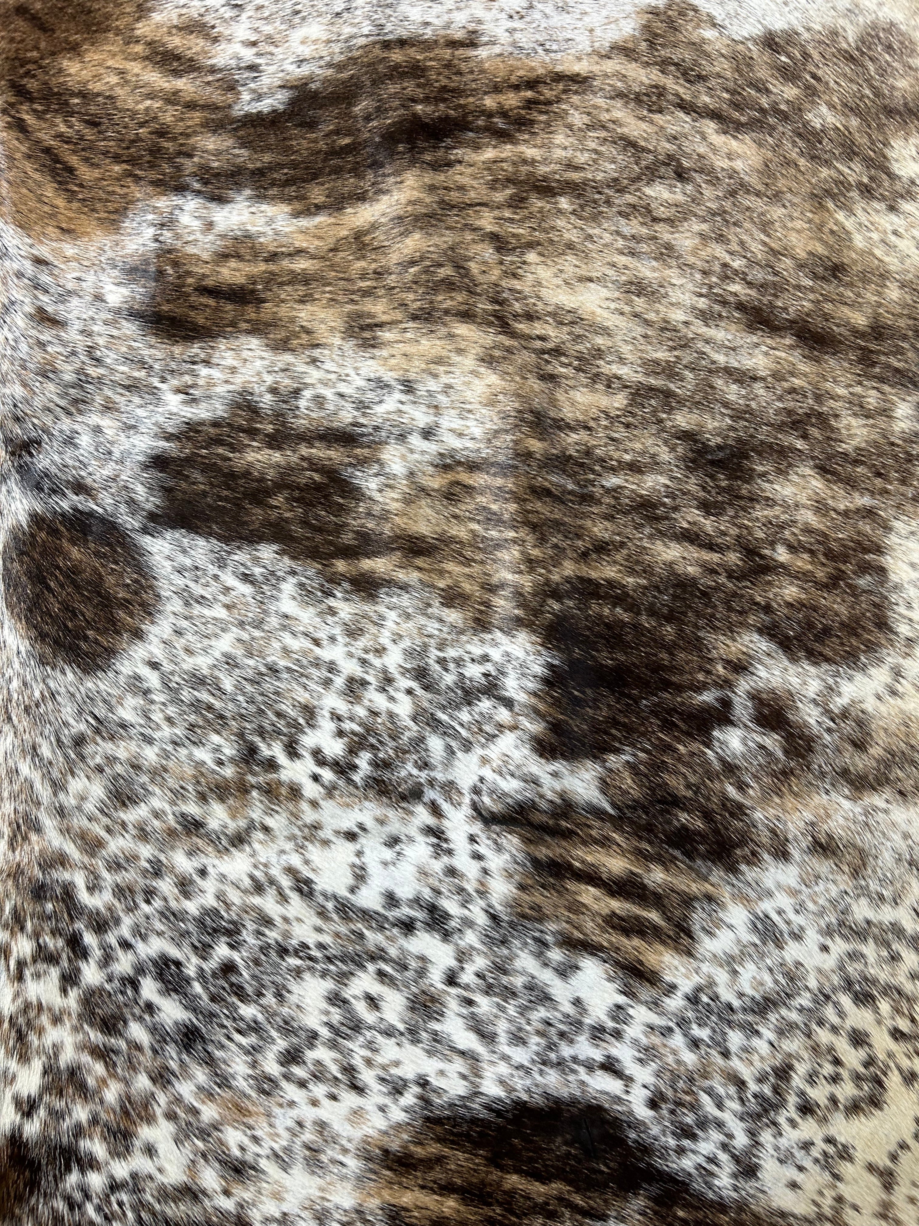 Gorgeous Brazilian Speckled Brindle Tricolor Cowhide Rug Size: 8x7 feet O-405
