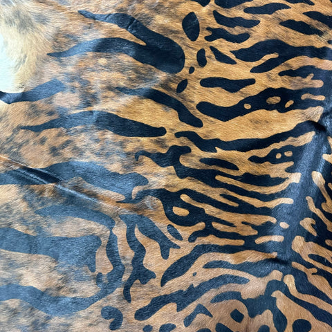 Java Tiger Cowhide Rug Size: 7.2x7 feet Z-157