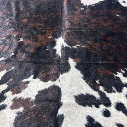 Tricolor Cowhide Rug Size: 7.2x7 feet X-049
