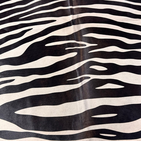 Zebra Print Cowhide Rug (horizontal stripes) Size: 7x6 feet D-548