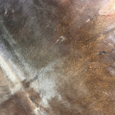 Natural Black Cowhide Rug (veggie tanned) Size: 6x6.5 feet D-555