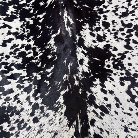 Speckled Black and White Printed Cowhide Rug Size: 7x5.5 feet Z-018