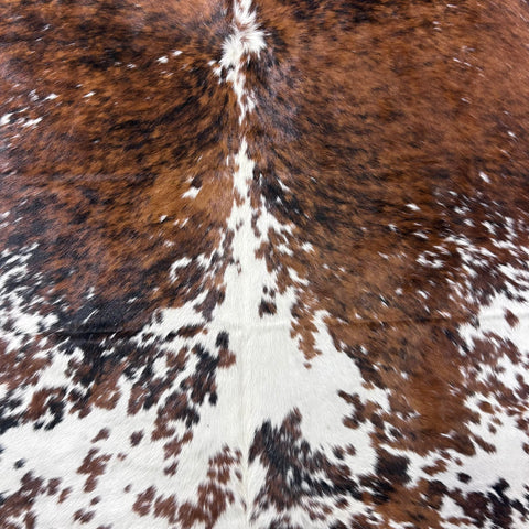 Tricolor Cowhide Rug (34.50 sq ft) Size: 7x6 feet Colombia-303