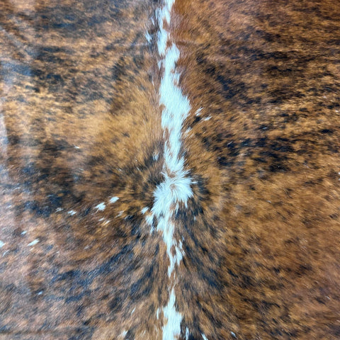 Tricolor Cowhide Rug (34.50 sq ft) Size: 7x6 feet Colombia-303