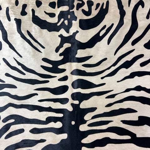 Tiger Print Cowhide Rug Size: 7x6 feet Z-339