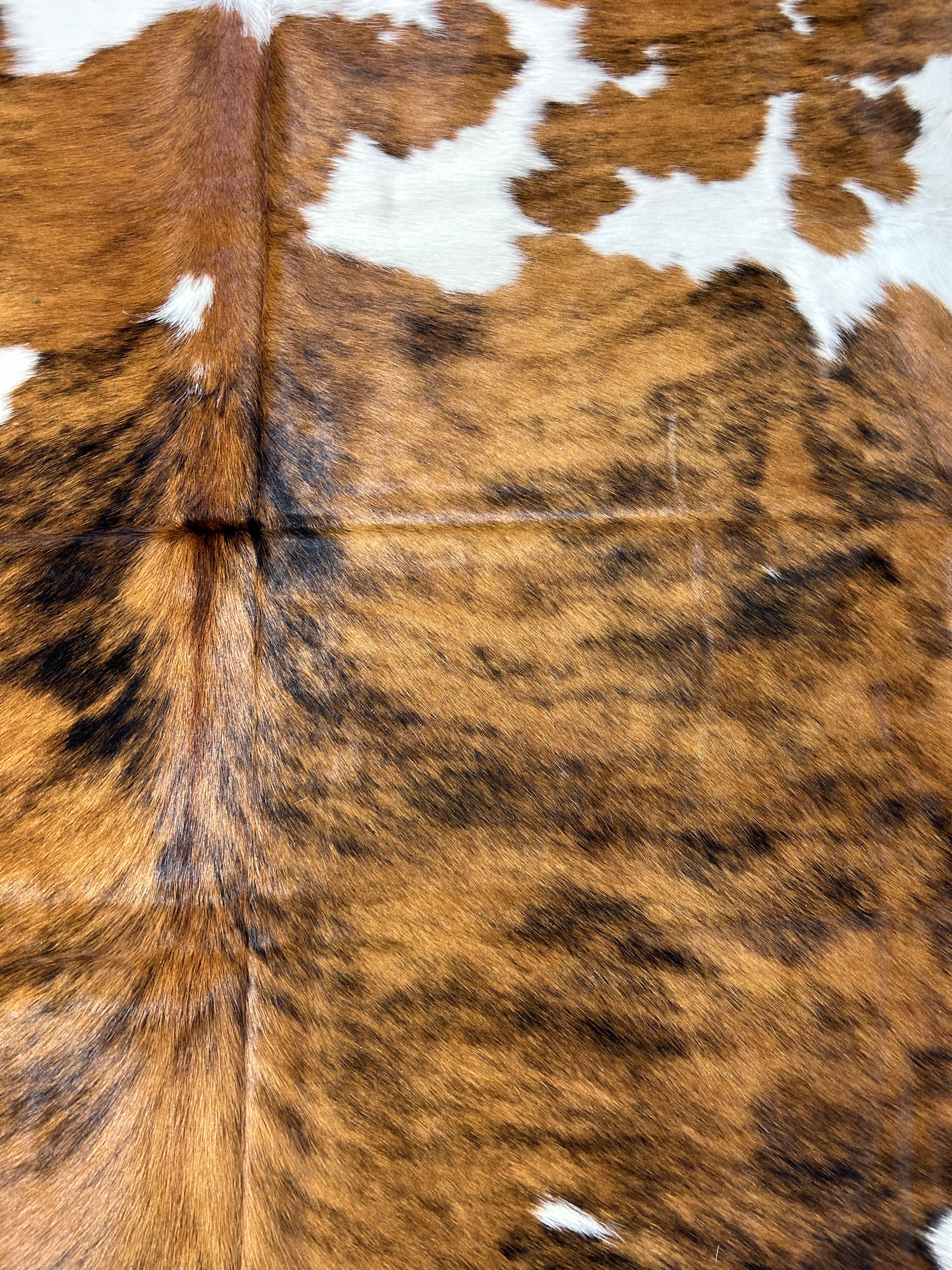 Tricolor Cowhide Rug (brown tones are predominant) Size: 8x6.2 feet D-010
