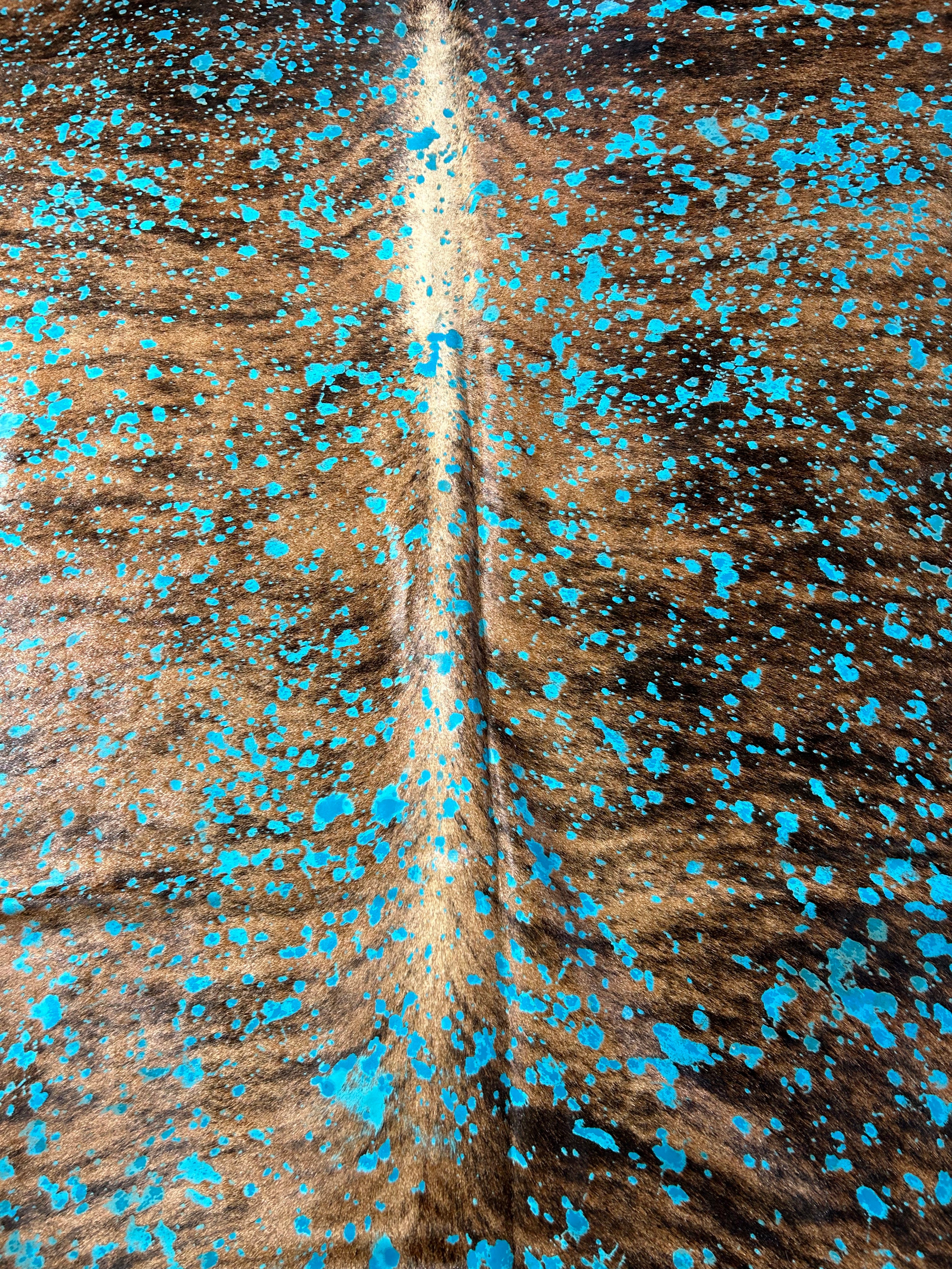 Nice Brindle with Cool Dorsal Line Cowhide Rug with Turquoise Acid Washed Size: 7.7x7 feet D-026