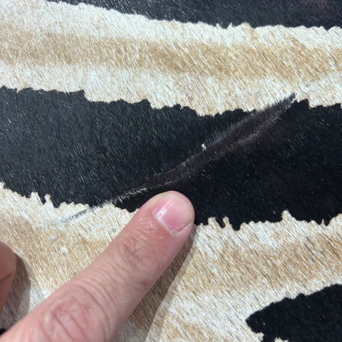 Genuine Zebra Cowhide Rug (lighter inner stripes) Size: 7x6 feet Z-173