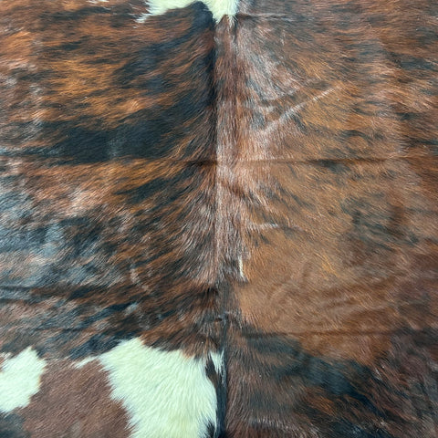 Tricolor Cowhide Rug (45 sq ft) - DARK BROWN Size: 7.5x7 feet Colombia-128