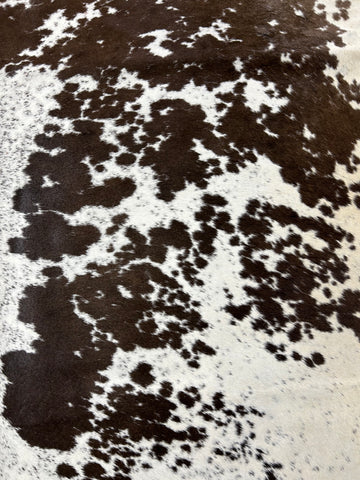 Brown & White Spotted Cowhide Rug Size: 8x6.2 feet D-050