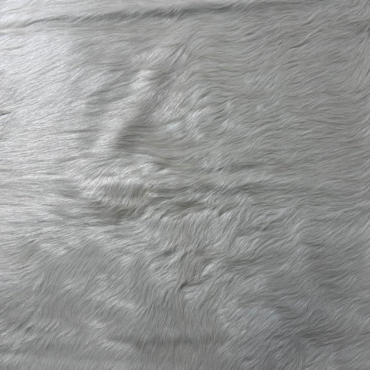 Solid White Cowhide Rug (longish hair) Size: 6.7x6 feet Y-072