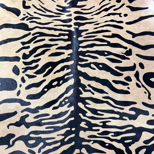 Tiger Print Cowhide Rug Size: 7x6 feet Z-370