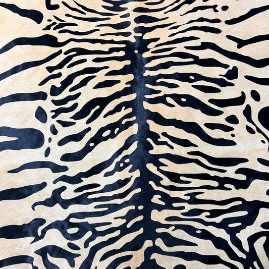 Tiger Print Cowhide Rug Size: 7.5x6.2 feet Z-371