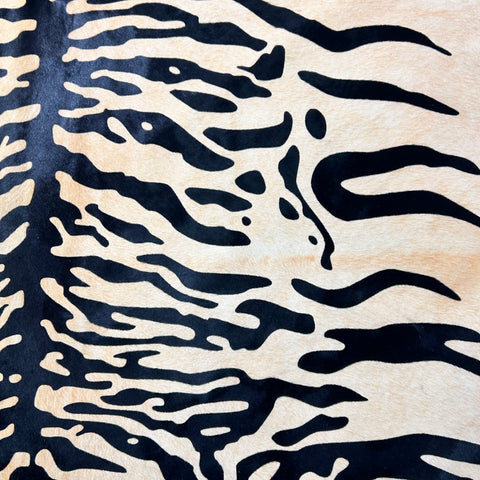 Tiger Print Cowhide Rug Size: 7.5x6.2 feet Z-371