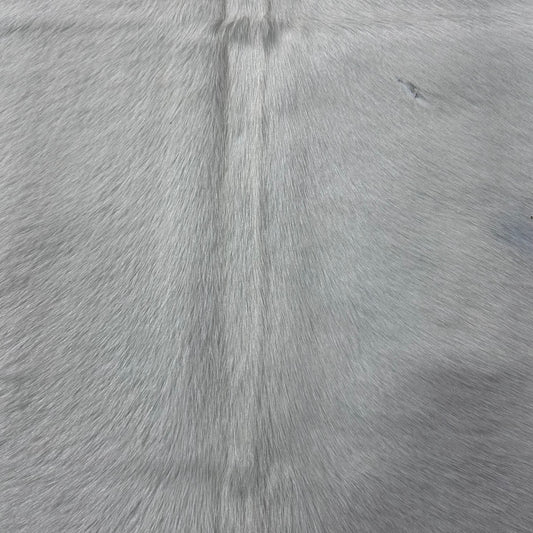 Solid White Cowhide Rug (patch/ 37 sq ft) Size: 7x6 feet Colombia-7
